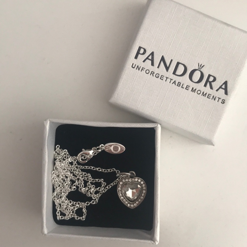 Pandora heart necklace